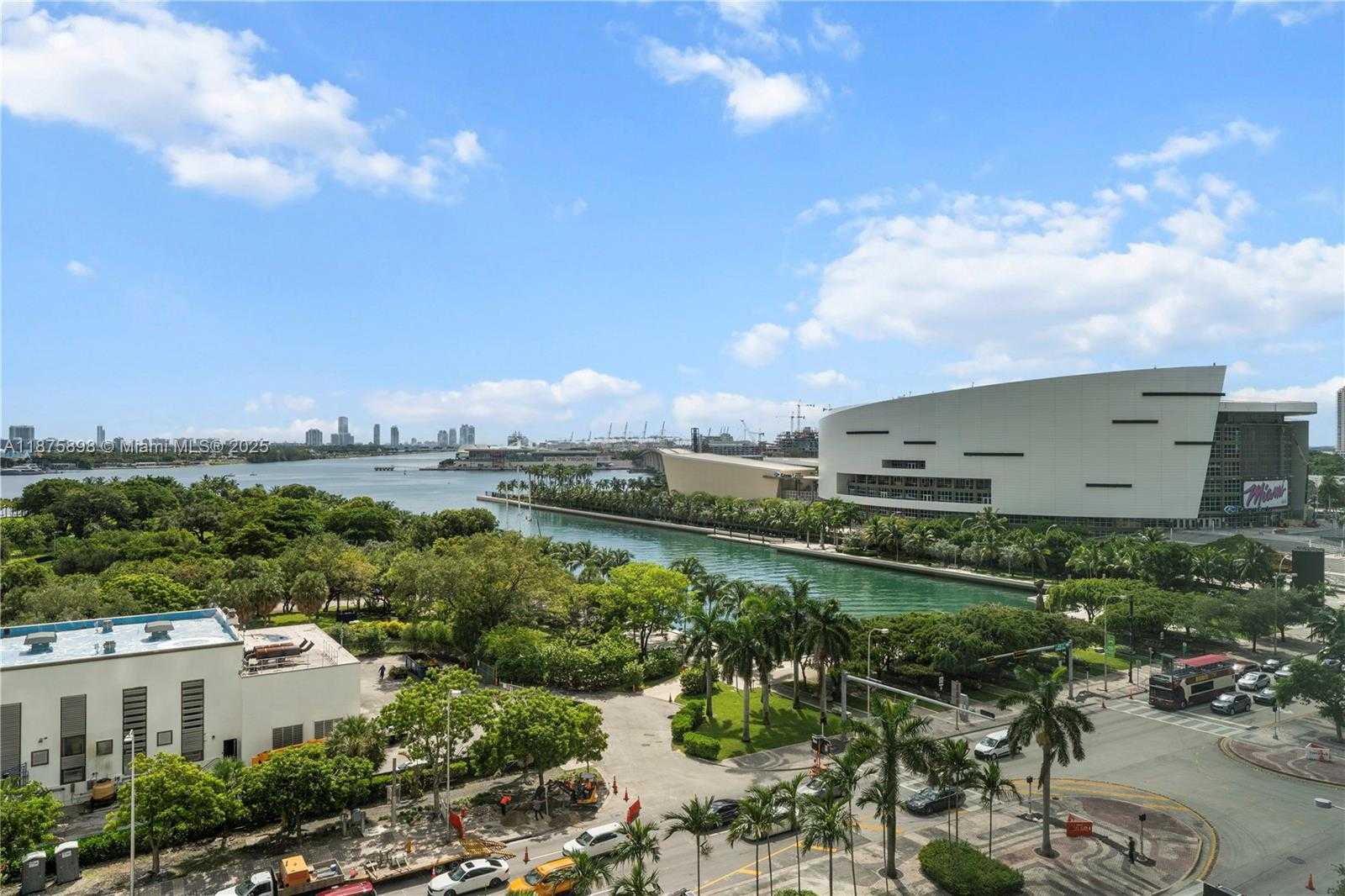 Small Image of 900 BISCAYNE BLVD #O-1001, Miami Number 10