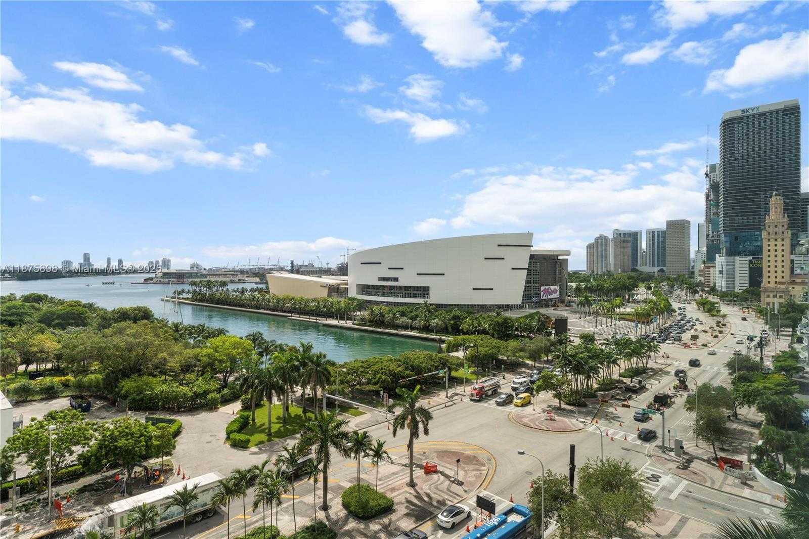 Small Image of 900 BISCAYNE BLVD #O-1001, Miami Number 12