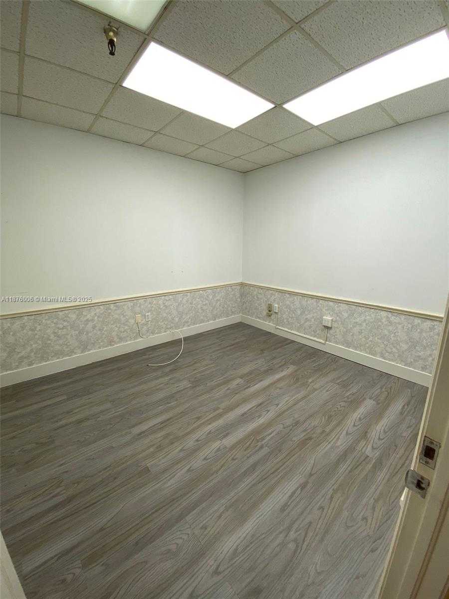 Small Image of 5245 NORTH WEST 36TH ST, Miami Springs Number 2