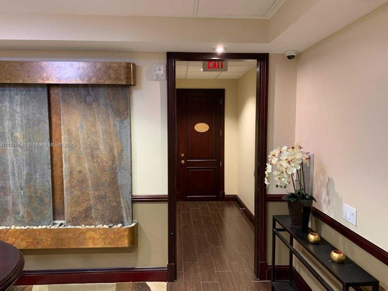 Small Image of 2750 NORTH EAST 185TH ST #202, Aventura Number 3