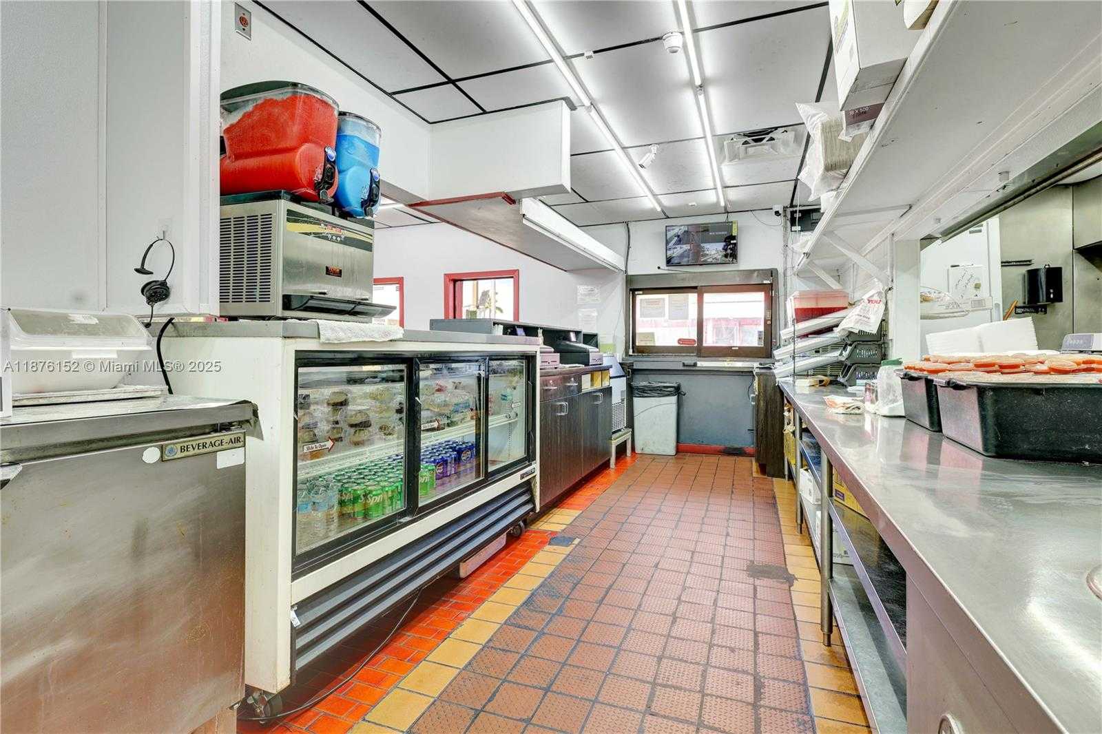 Small Image of 4775 NORTH WEST 183RD ST, Miami Gardens Number 7