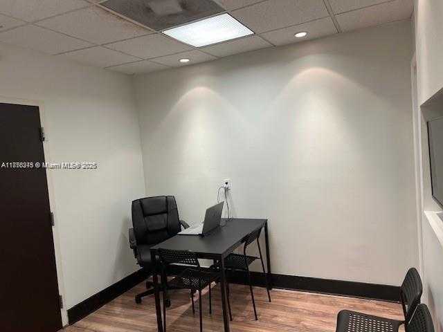 Small Image of 12550 BISCAYNE BLVD #206, North Miami Number 17