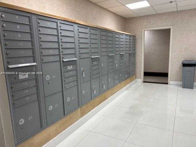 Small Image of 12550 BISCAYNE BLVD #206, North Miami Number 19