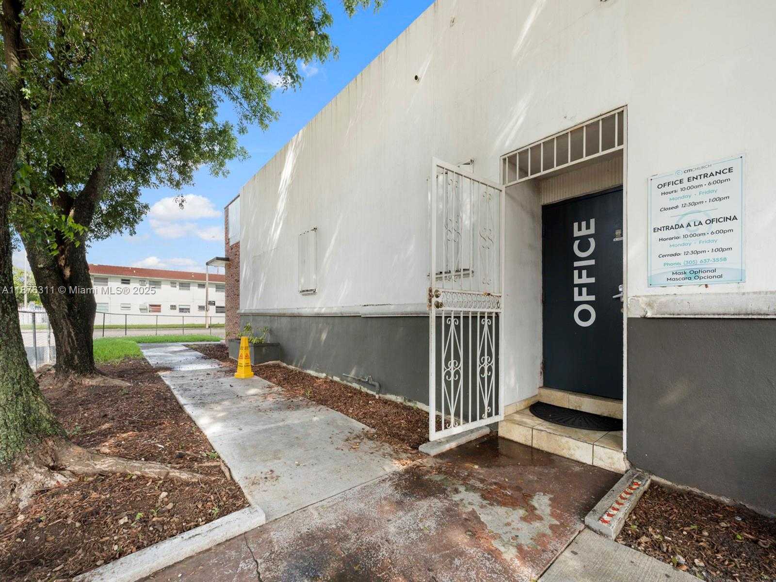 Small Image of 3001 NORTH WEST 22ND AVE, Miami Number 20