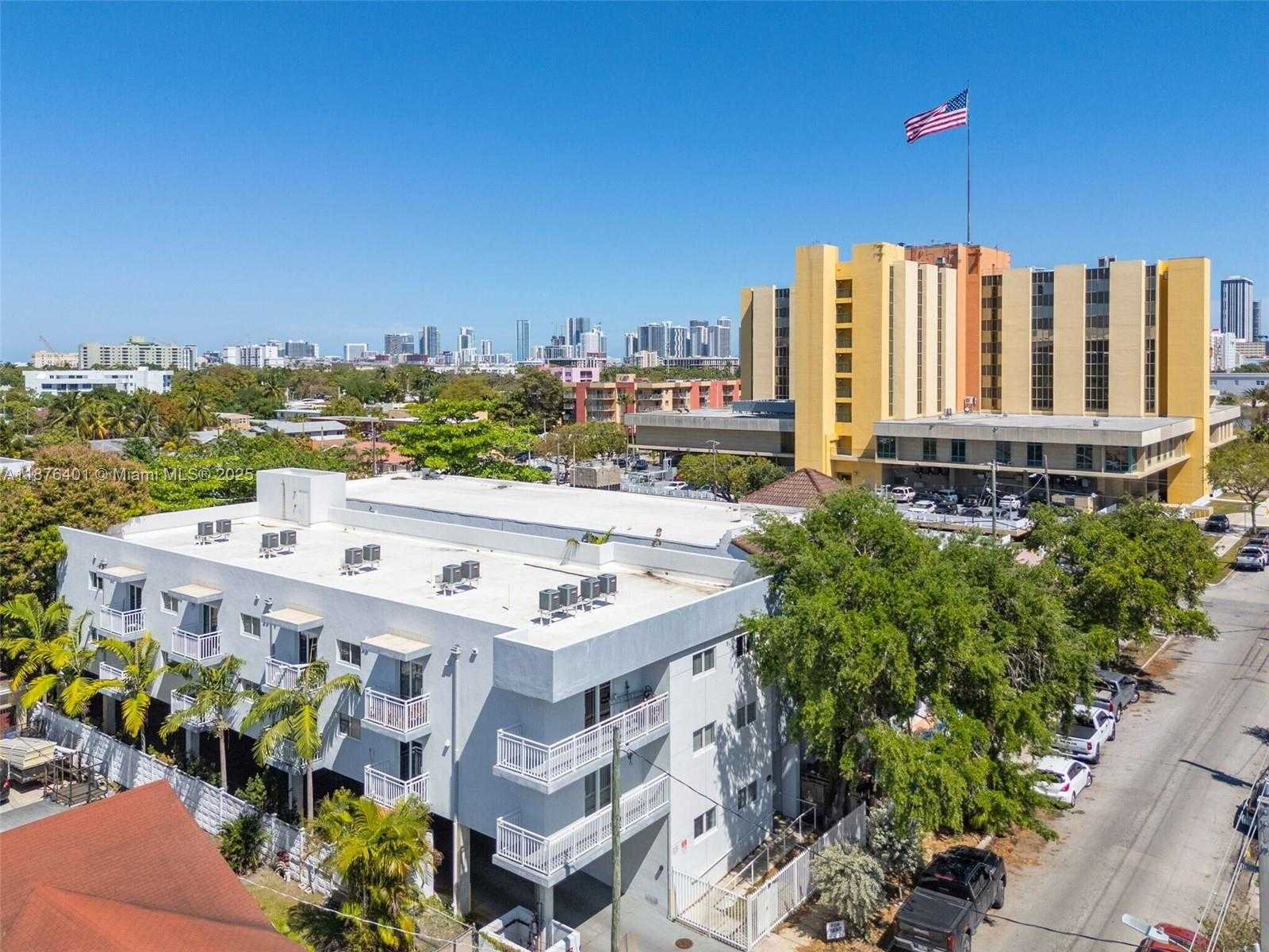 Small Image of 1029 NORTH WEST 3RD ST, Miami Number 13