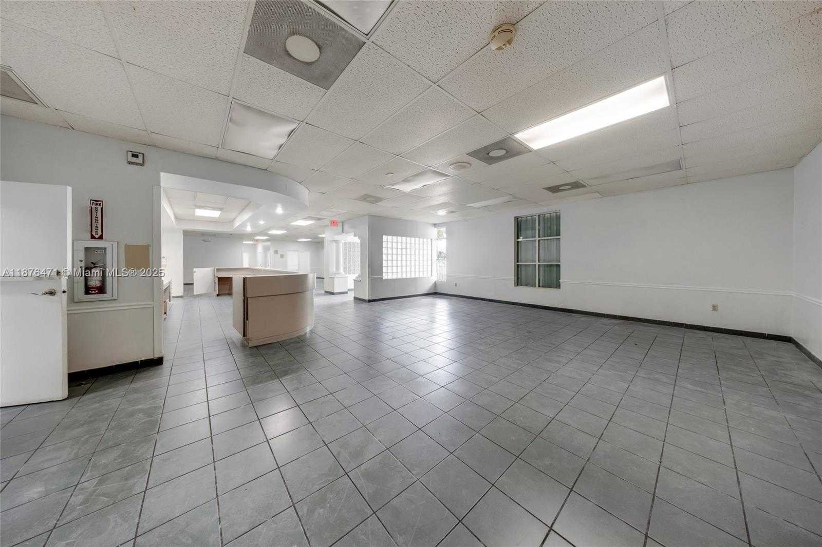 Small Image of 2901 NORTH WEST 17TH AVE, Miami Number 28