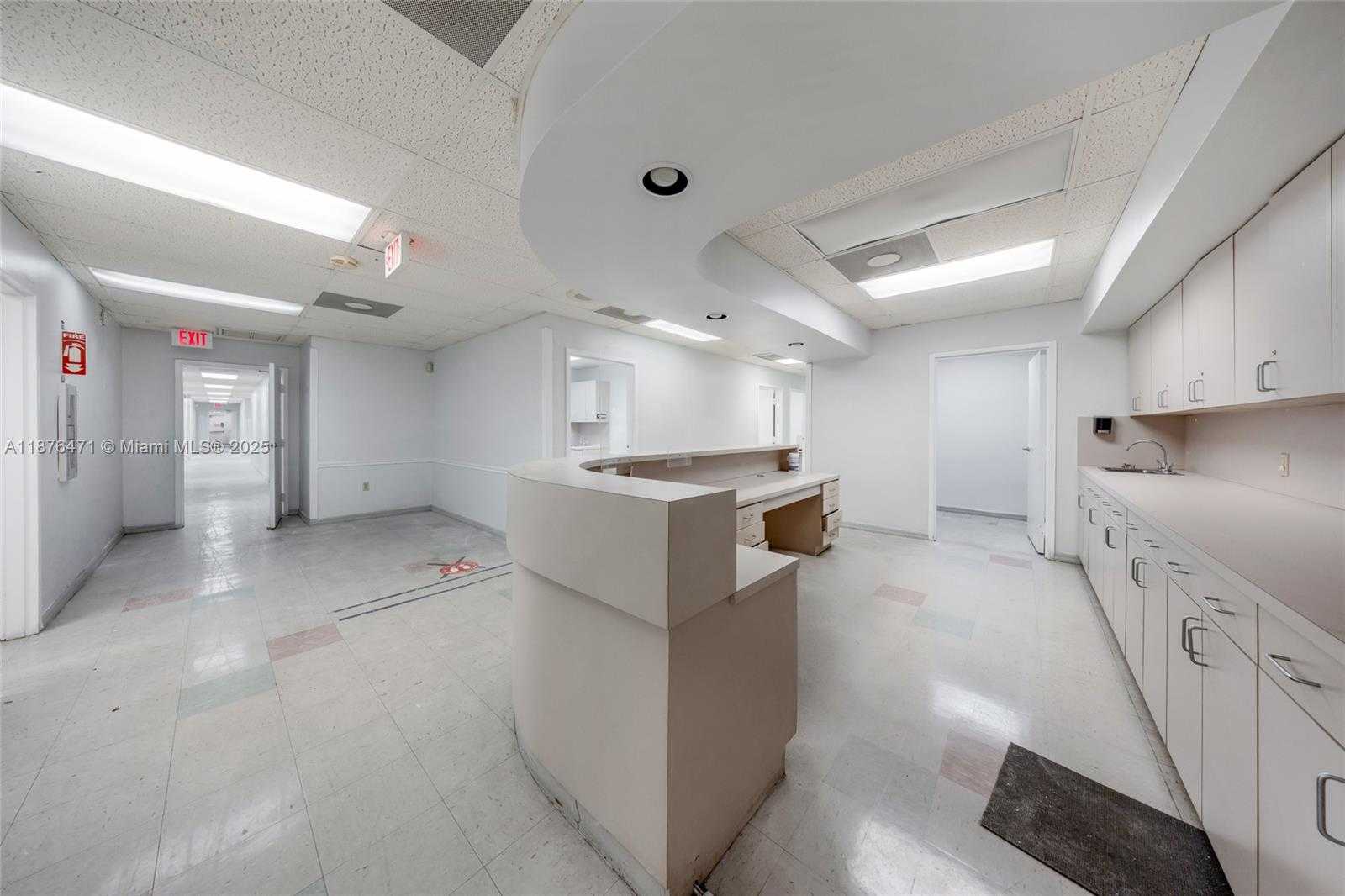 Small Image of 2901 NORTH WEST 17TH AVE, Miami Number 42