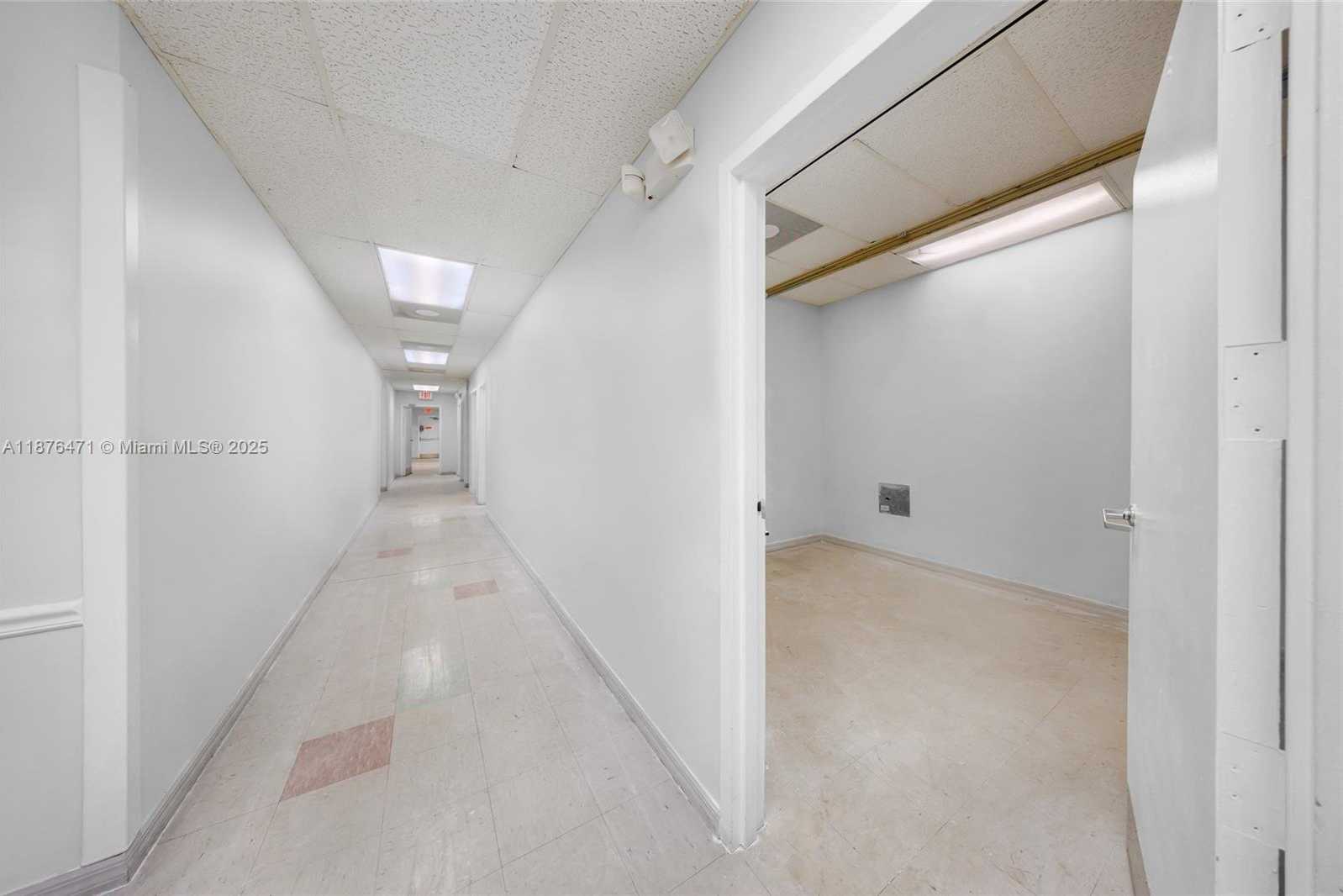 Small Image of 2901 NORTH WEST 17TH AVE, Miami Number 55
