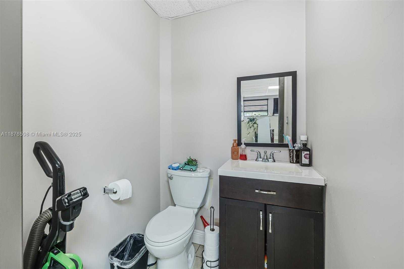 Small Image of 12161 SOUTH WEST 132ND CT #2, Miami Number 26