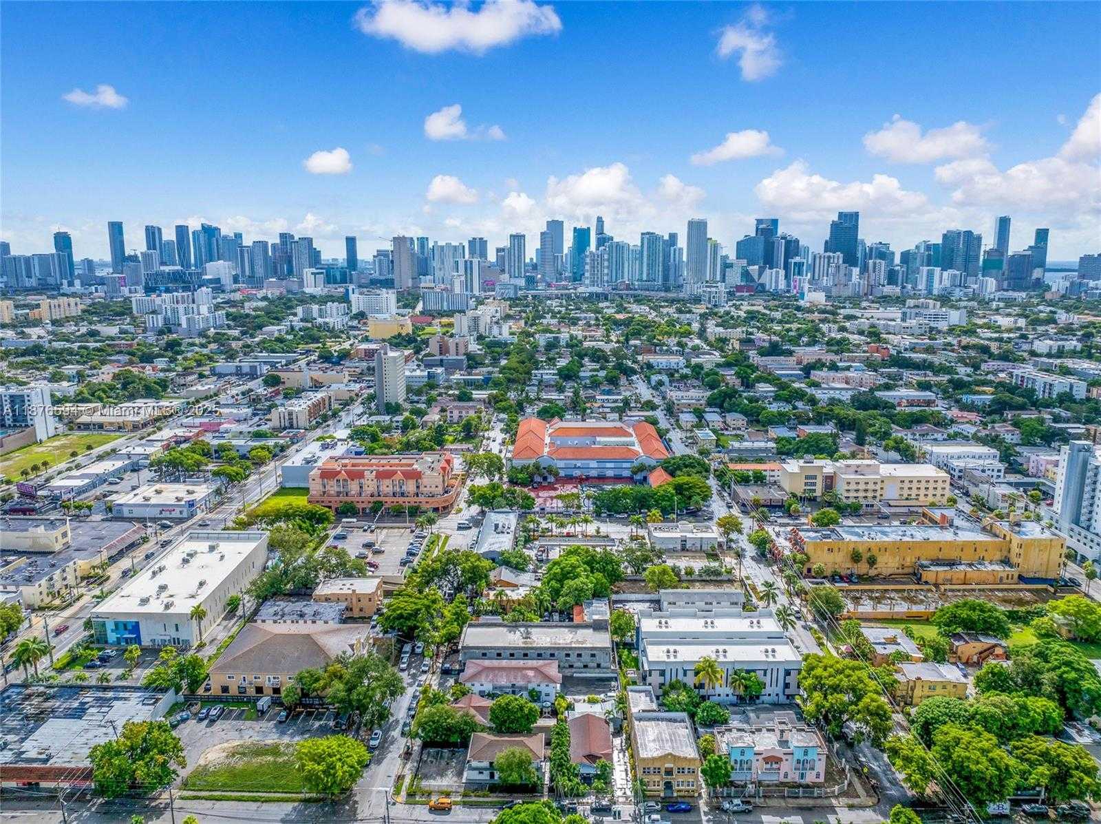 Small Image of 1254 SOUTH WEST 2ND ST, Miami Number 12