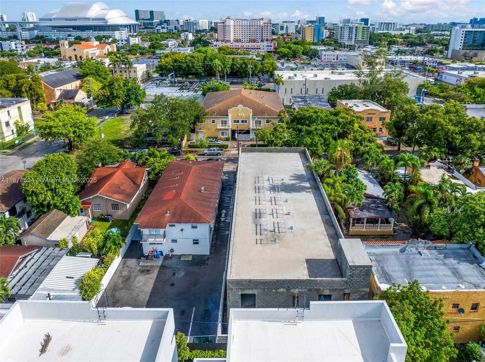Small Image of 1254 SOUTH WEST 2ND ST, Miami Number 19
