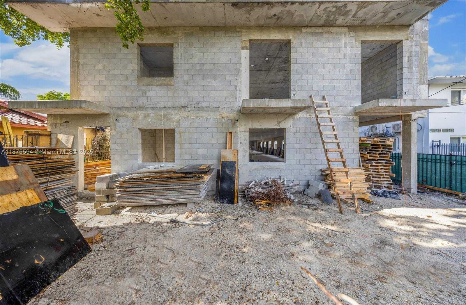 Small Image of 1254 SOUTH WEST 2ND ST, Miami Number 6