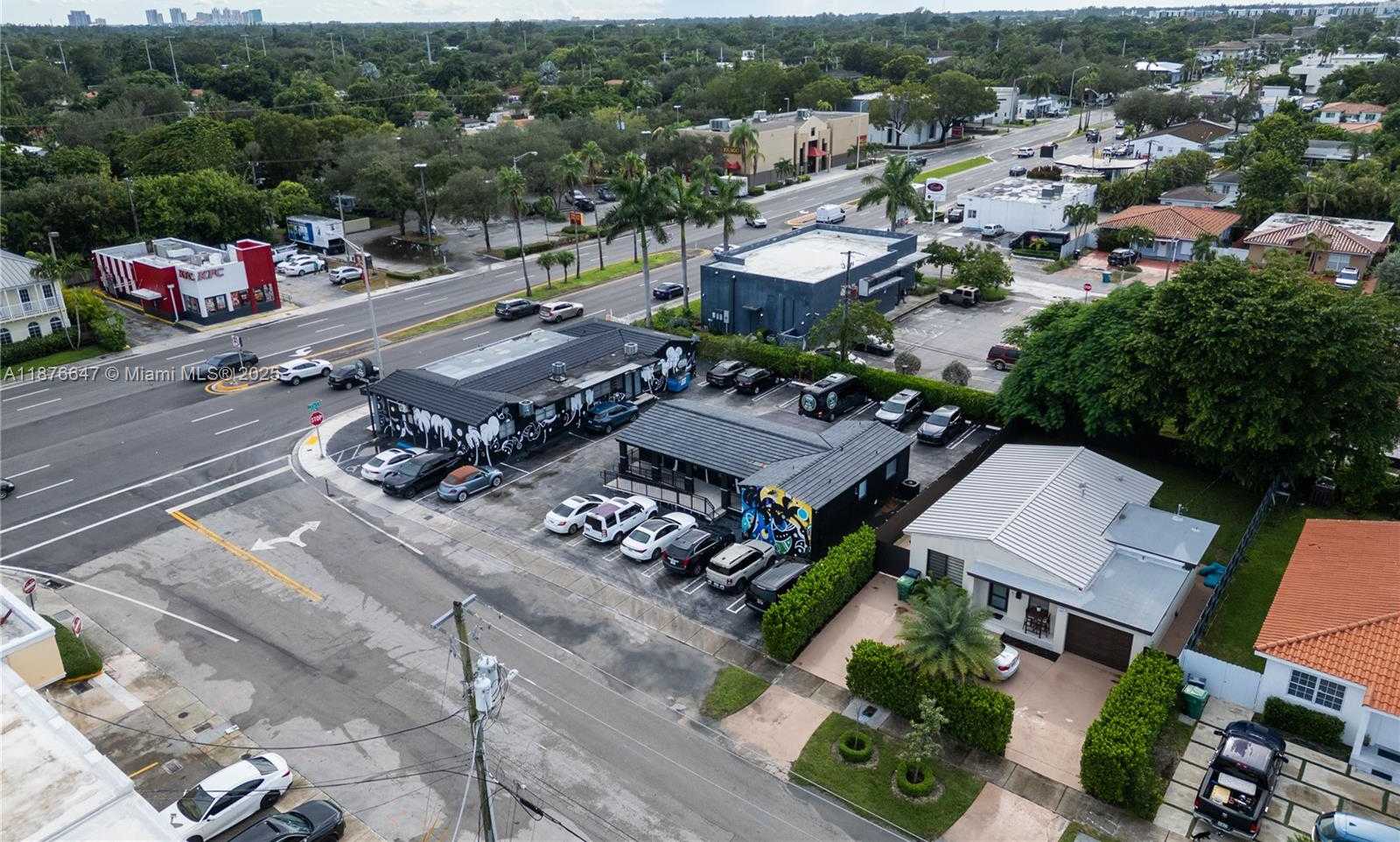 Small Image of 5801 SOUTH WEST 40TH ST #E & F, Miami Number 2