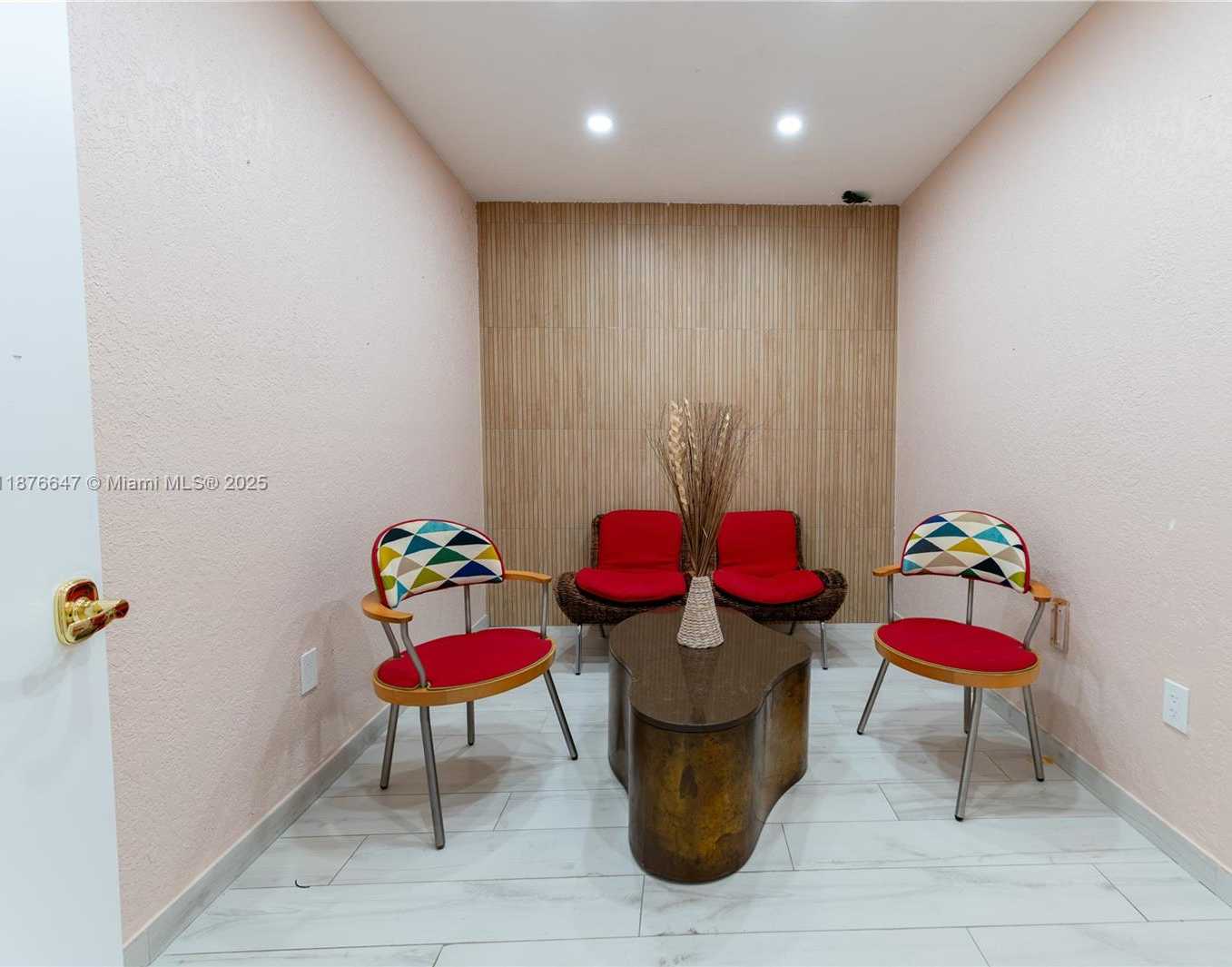 Small Image of 5801 SOUTH WEST 40TH ST #E & F, Miami Number 23
