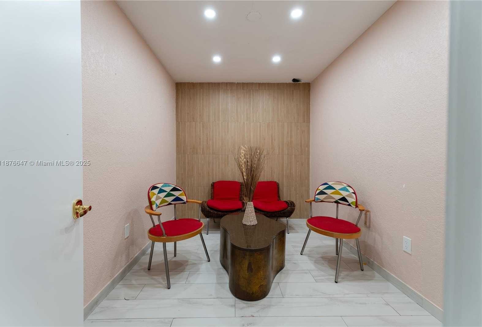 Small Image of 5801 SOUTH WEST 40TH ST #E & F, Miami Number 29