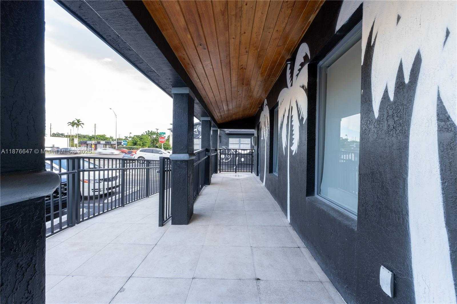 Small Image of 5801 SOUTH WEST 40TH ST #E & F, Miami Number 32