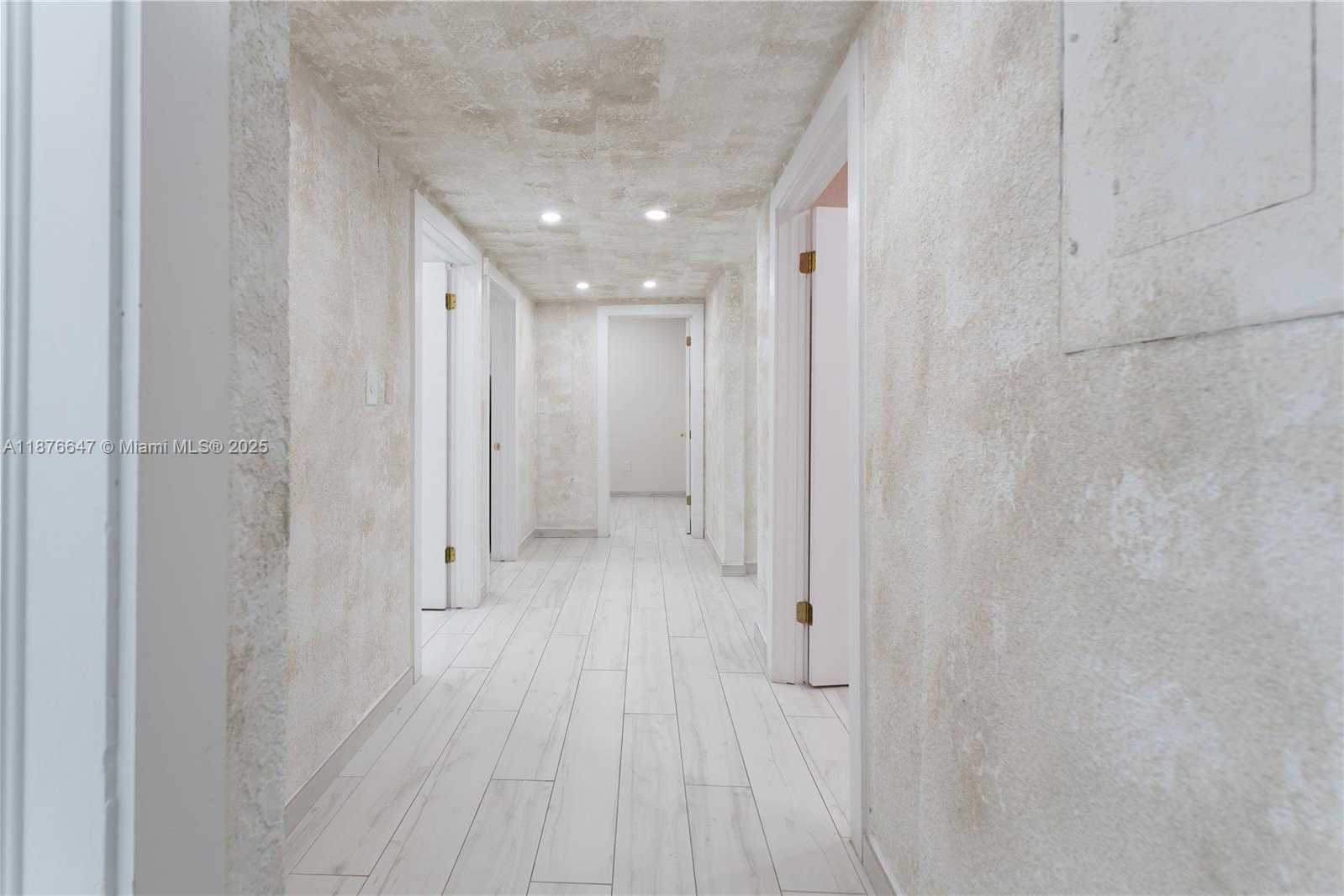 Small Image of 5801 SOUTH WEST 40TH ST #E & F, Miami Number 43
