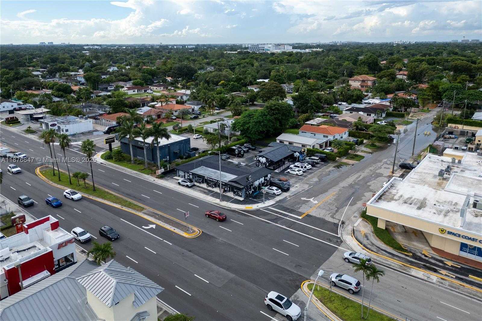Small Image of 5801 SOUTH WEST 40TH ST #E & F, Miami Number 6