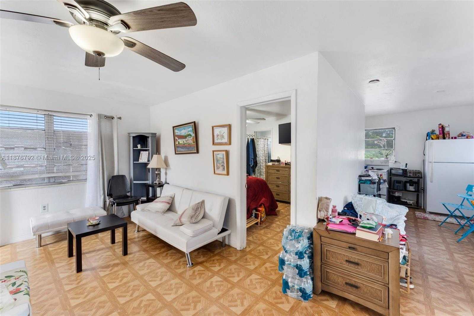 Small Image of Miami Springs Number 9