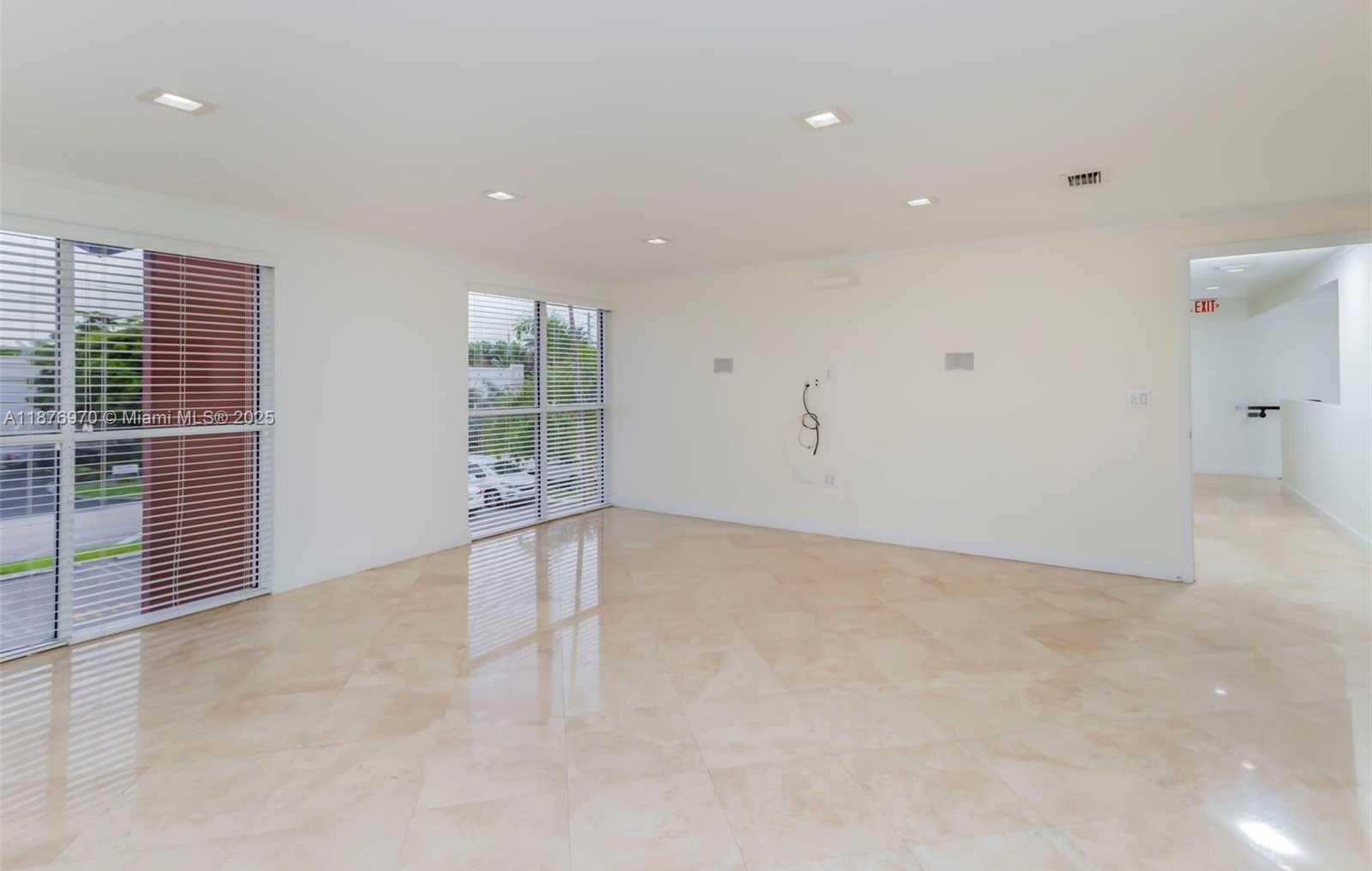 Small Image of 8216 NORTH WEST 30TH TER, Doral Number 20