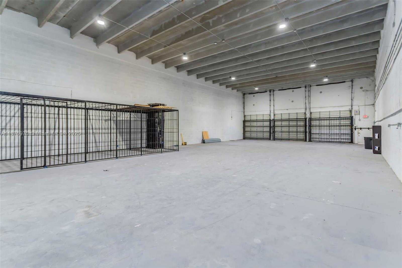 Small Image of 8216 NORTH WEST 30TH TER, Doral Number 35