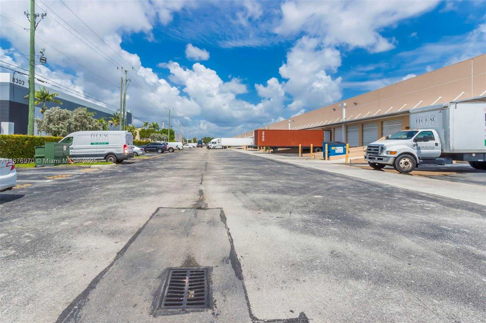 Small Image of 8216 NORTH WEST 30TH TER, Doral Number 45