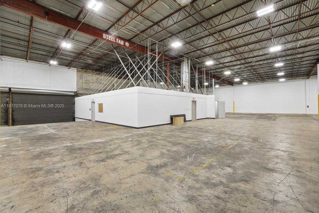 Small Image of 1300 NORTH WEST 78TH AVE #1308, Doral Number 21