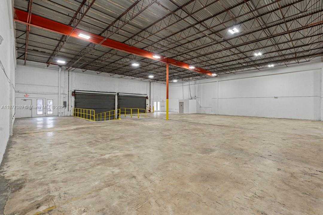 Small Image of 1626 NORTH WEST 82ND AVE #1684, Doral Number 15