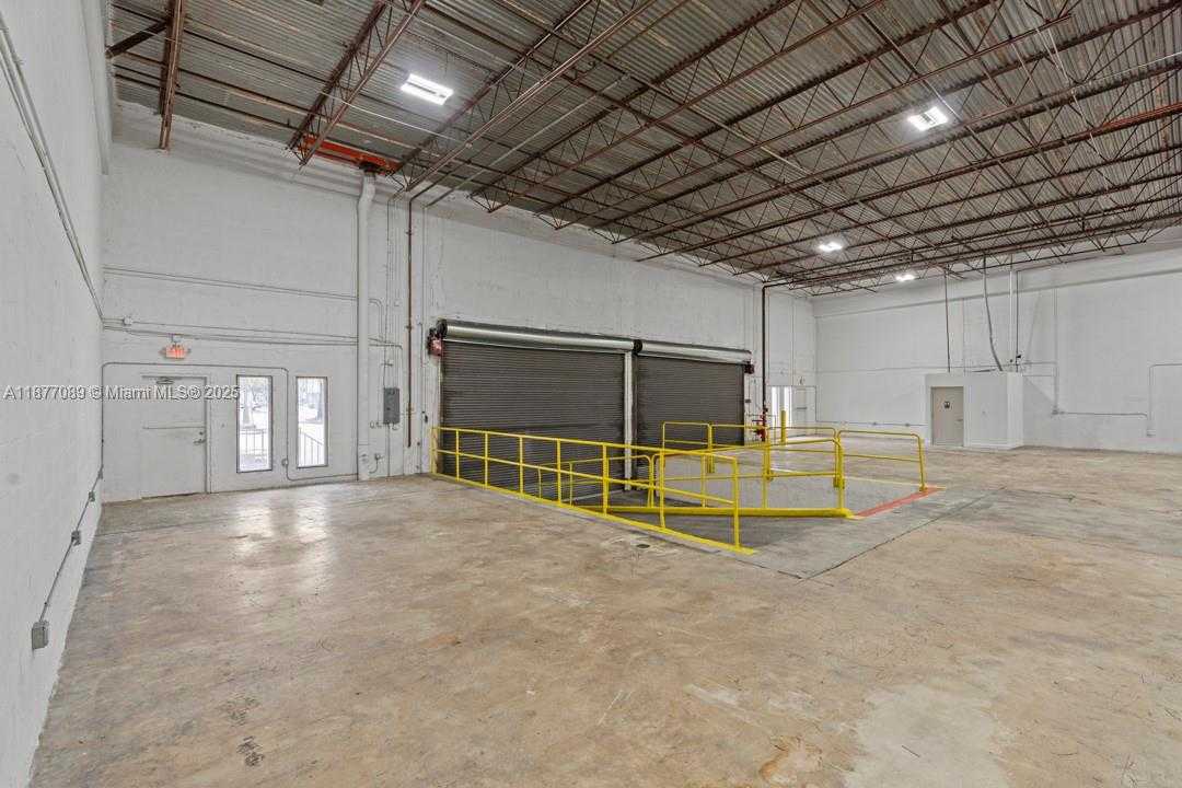 Small Image of 1626 NORTH WEST 82ND AVE #1684, Doral Number 5