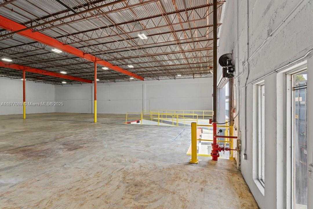 Small Image of 1626 NORTH WEST 82ND AVE #1684, Doral Number 8