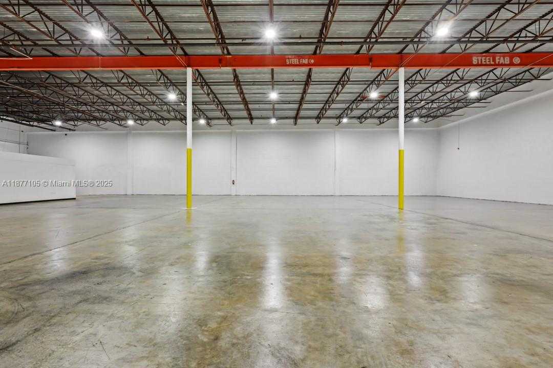 Small Image of 1700 NORTH WEST 82ND AVE #1820, Doral Number 25