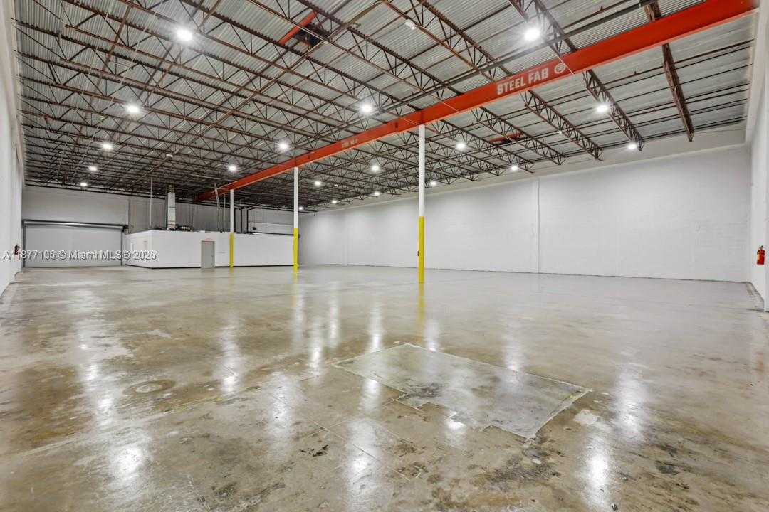 Small Image of 1700 NORTH WEST 82ND AVE #1820, Doral Number 26