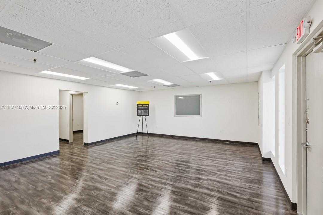 Small Image of 1700 NORTH WEST 82ND AVE #1820, Doral Number 7