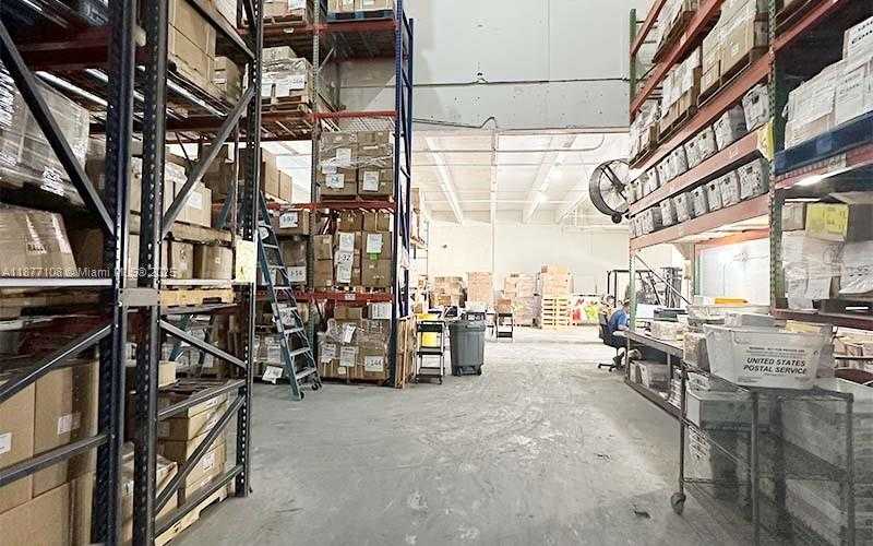 Small Image of 10200 NORTH WEST 25TH ST #113, Doral Number 18