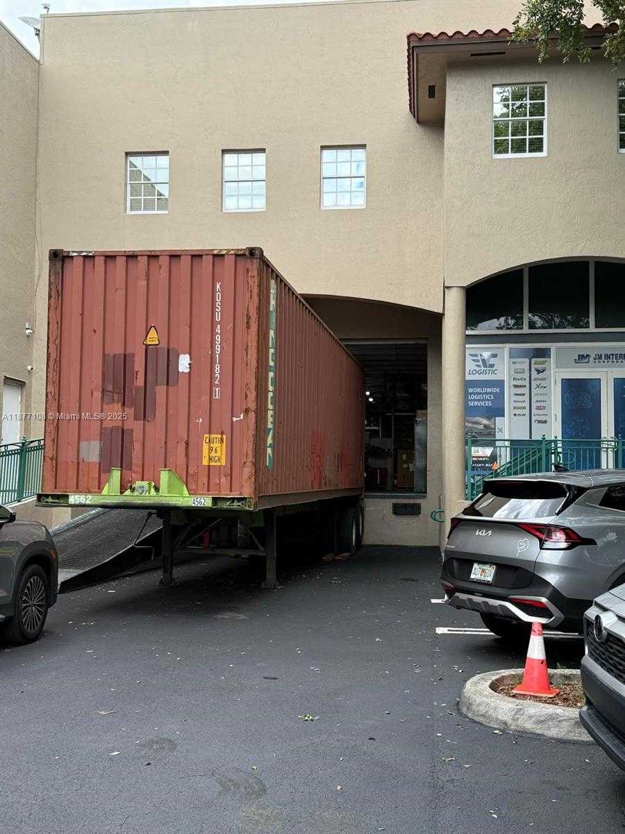 Small Image of 10200 NORTH WEST 25TH ST #113, Doral Number 7