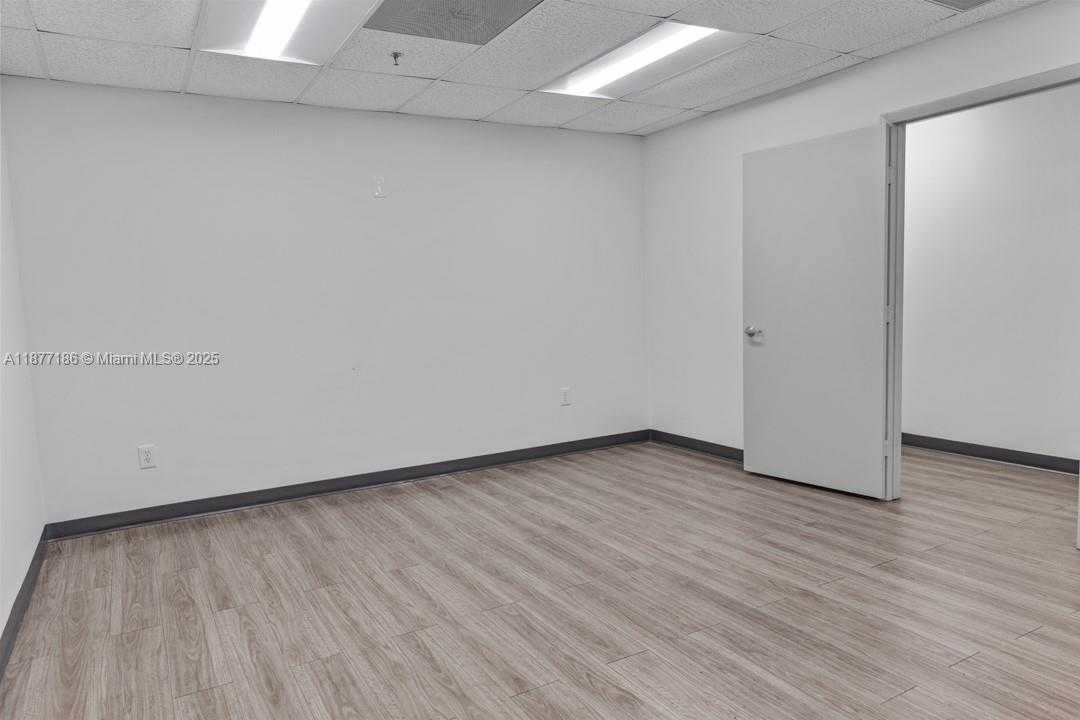Small Image of 1700 NORTH WEST 82ND AVE #8266, Doral Number 15