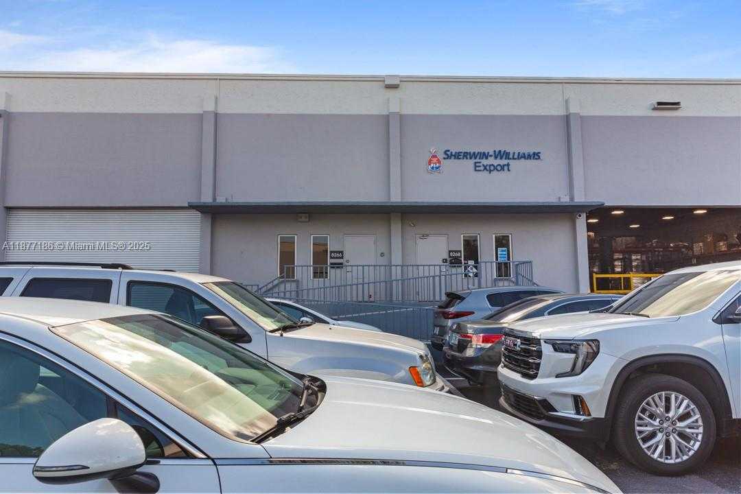 Small Image of 1700 NORTH WEST 82ND AVE #8266, Doral Number 2