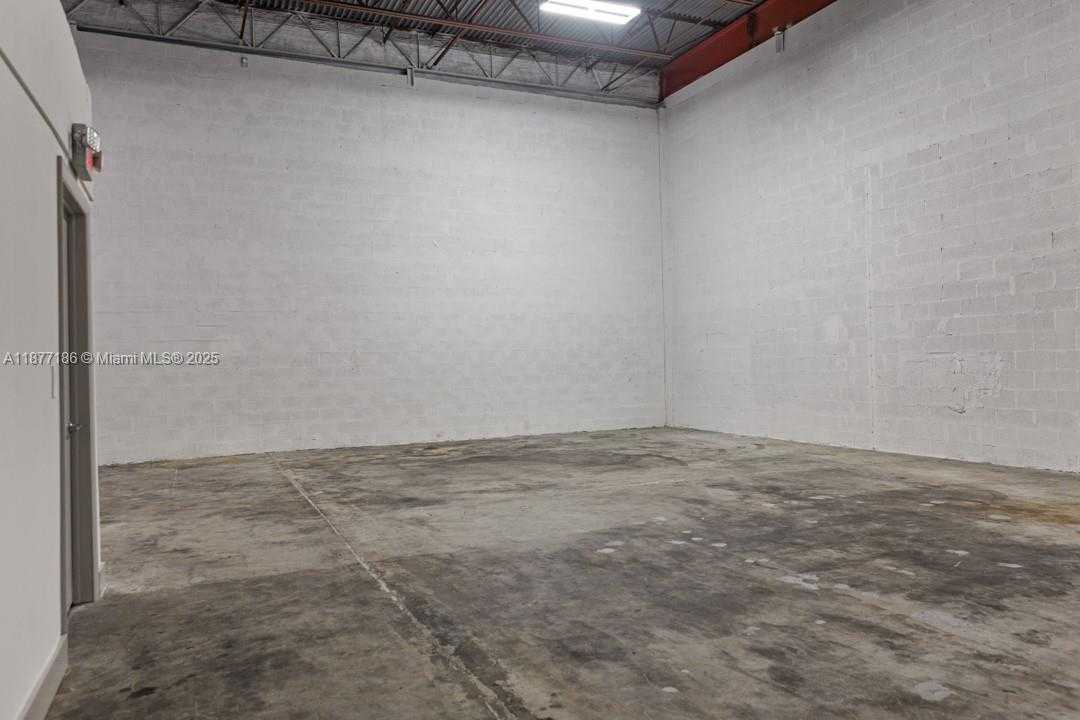 Small Image of 1700 NORTH WEST 82ND AVE #8266, Doral Number 22