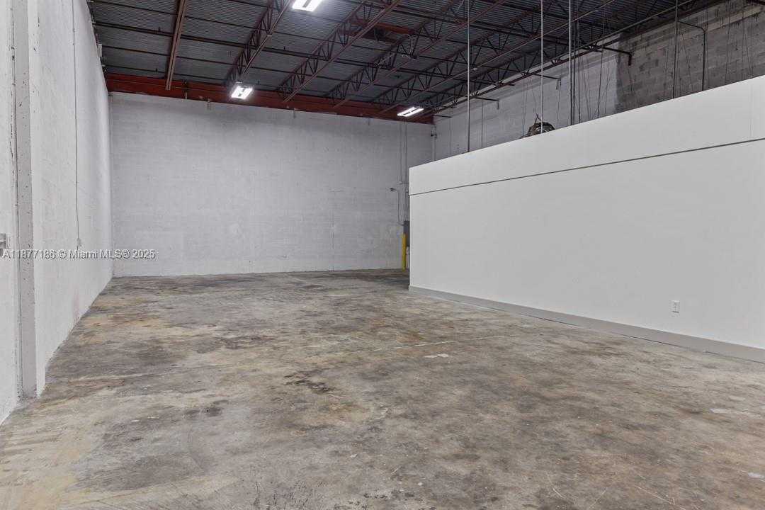 Small Image of 1700 NORTH WEST 82ND AVE #8266, Doral Number 26
