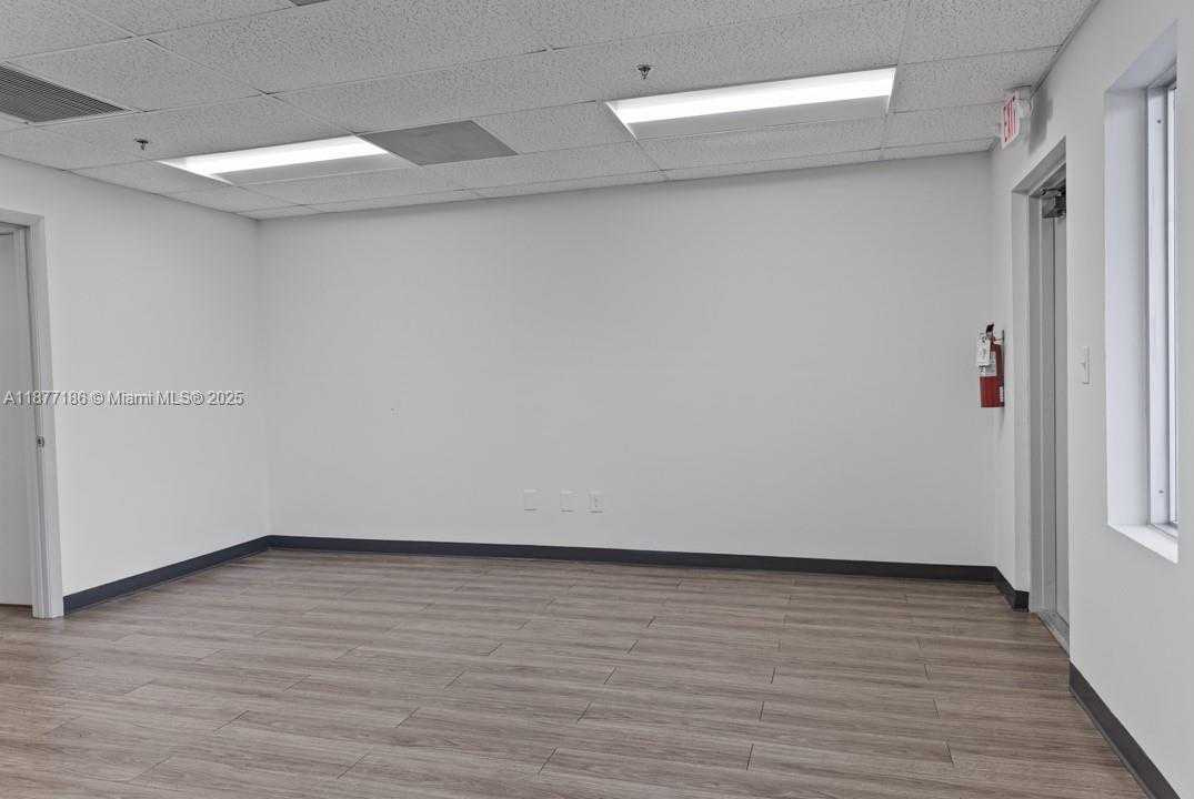Small Image of 1700 NORTH WEST 82ND AVE #8266, Doral Number 6