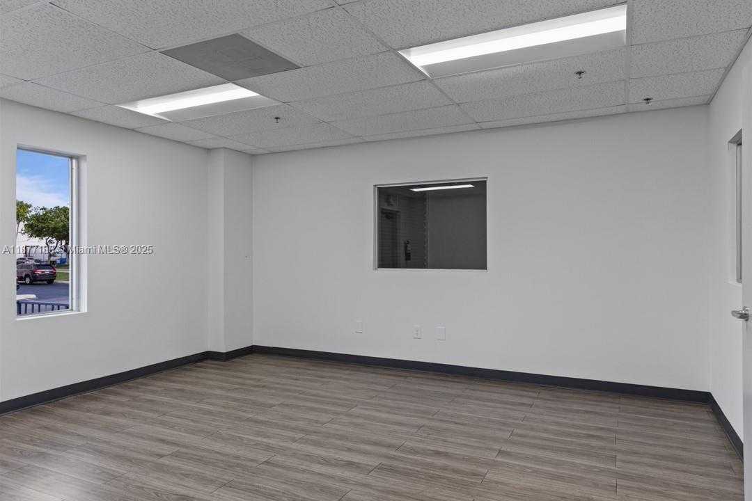 Small Image of 1700 NORTH WEST 82ND AVE #8266, Doral Number 9