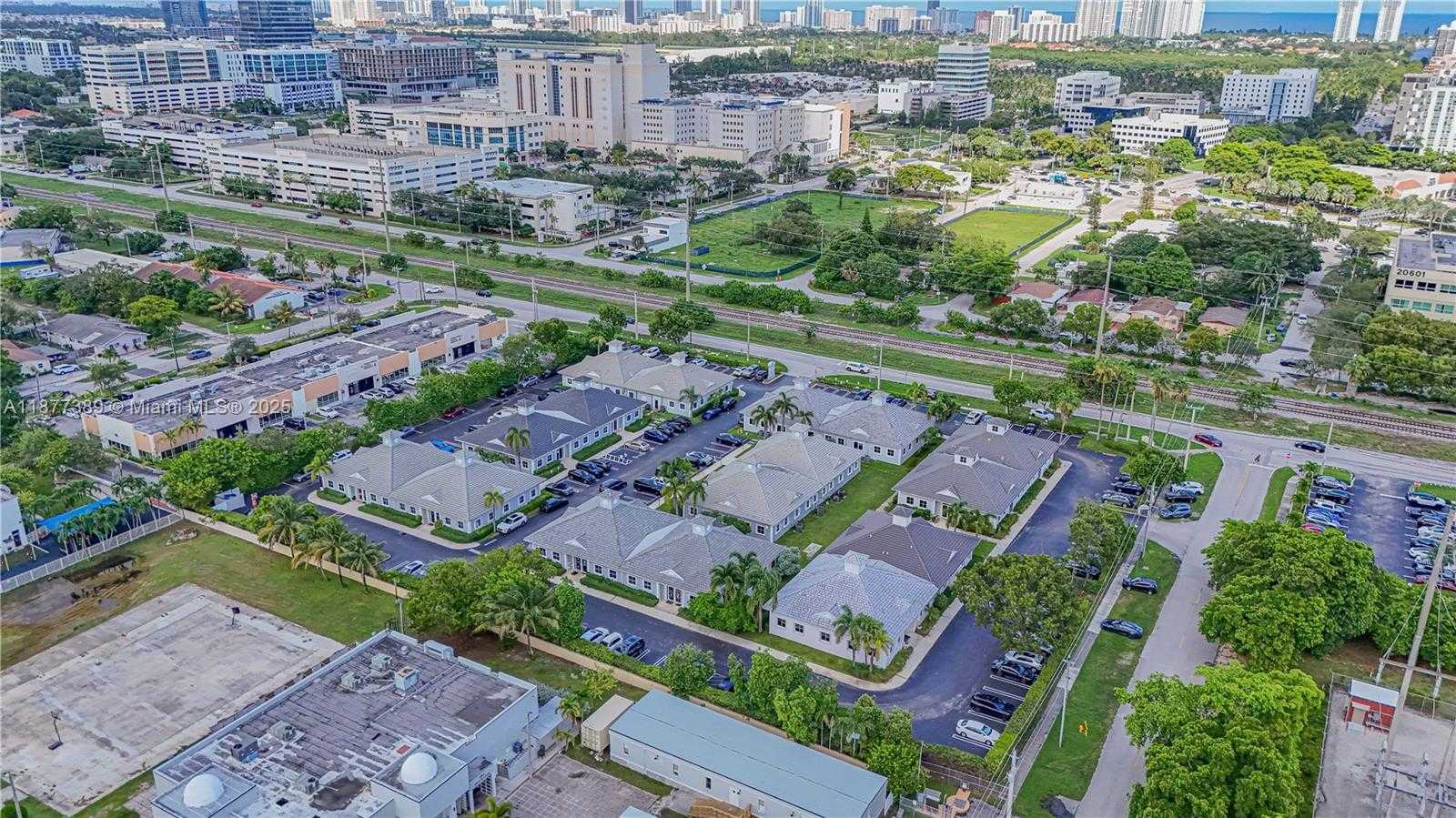 Small Image of 20810 WEST DIXIE HWY AG HWY, Miami Number 2