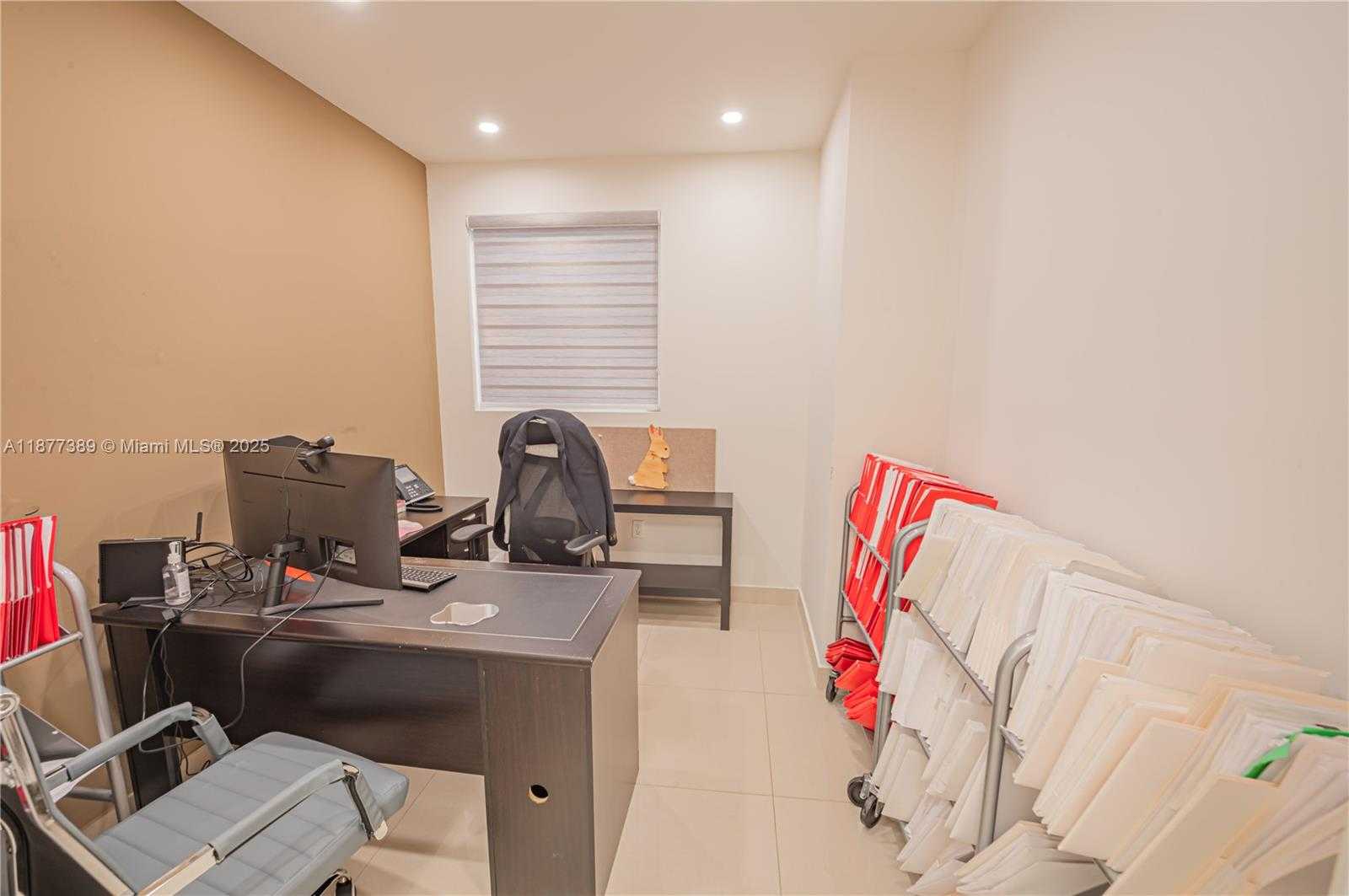 Small Image of 20810 WEST DIXIE HWY AG HWY, Miami Number 27