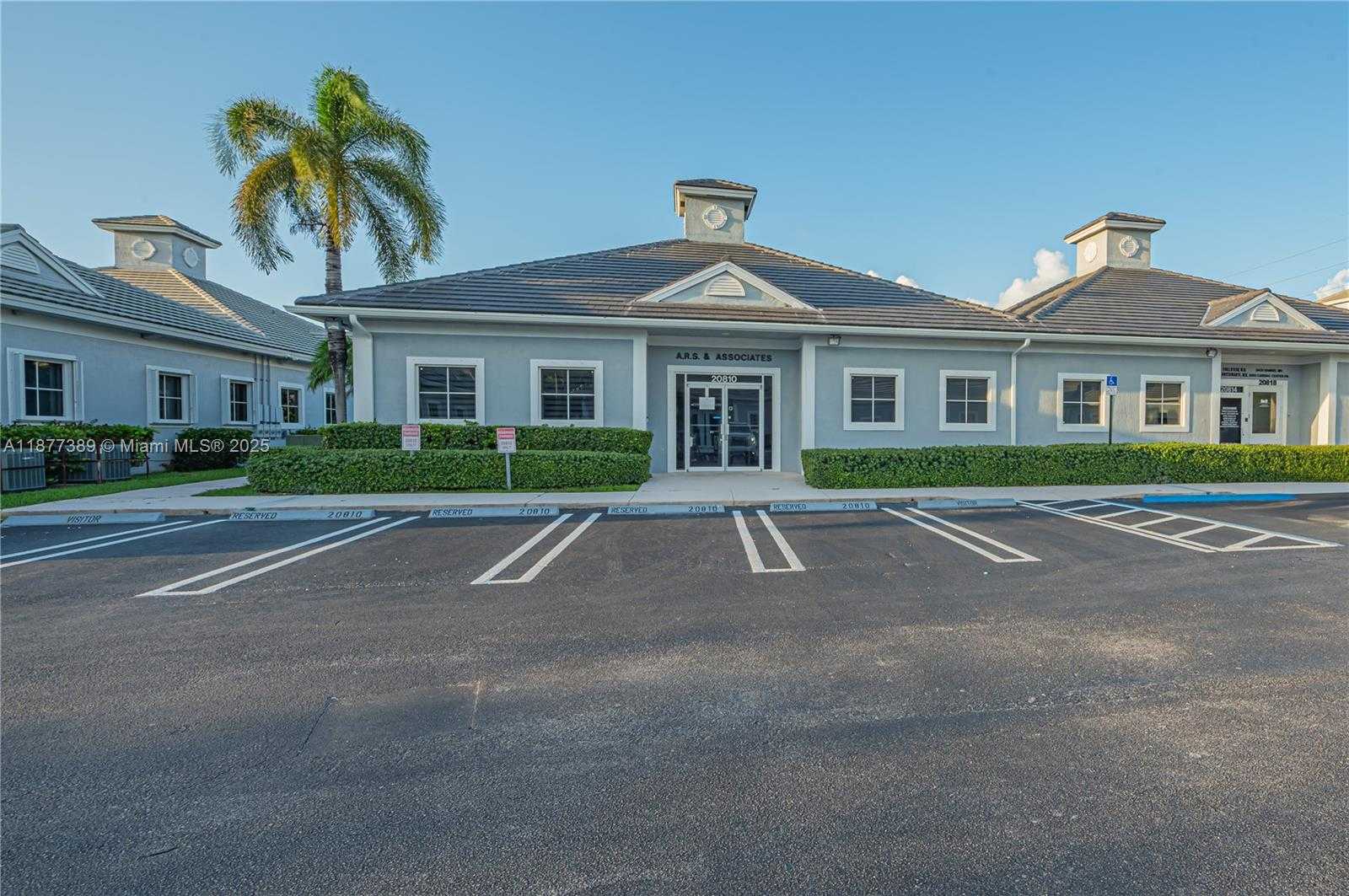 Small Image of 20810 WEST DIXIE HWY AG HWY, Miami Number 3