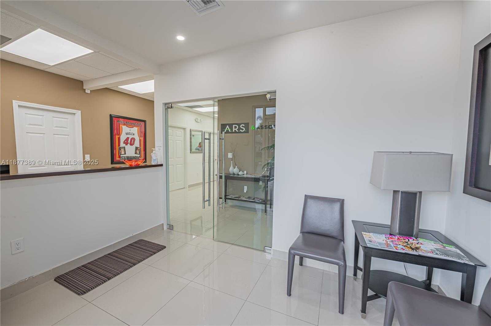 Small Image of 20810 WEST DIXIE HWY AG HWY, Miami Number 4