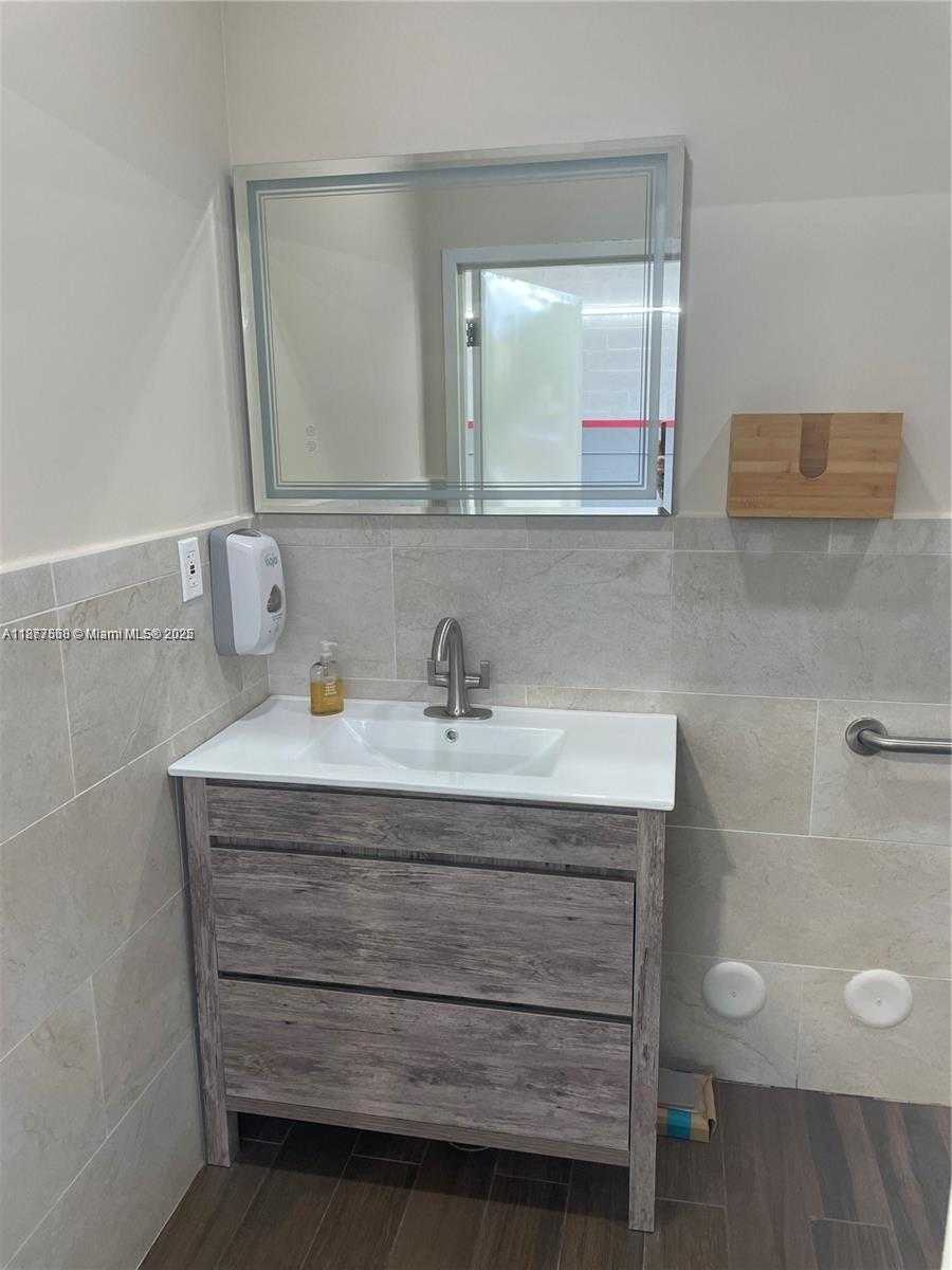 Small Image of 11951 SOUTH WEST 144TH CT #3, Miami Number 3