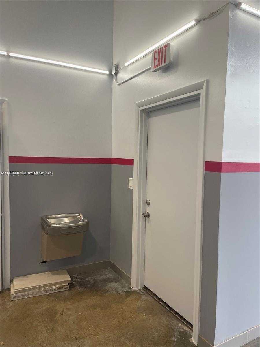 Small Image of 11951 SOUTH WEST 144TH CT #3, Miami Number 5