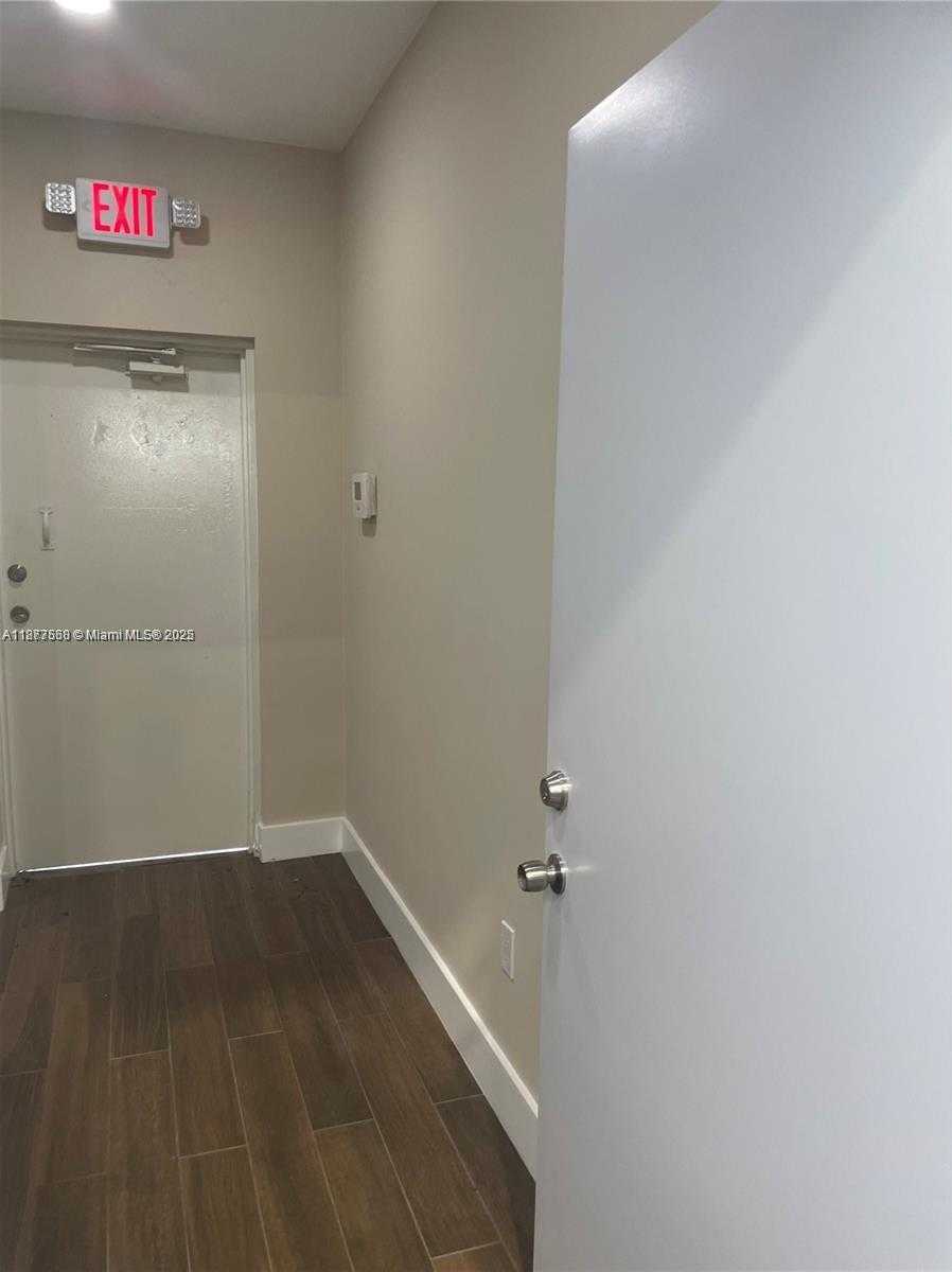 Small Image of 11951 SOUTH WEST 144TH CT #3, Miami Number 7