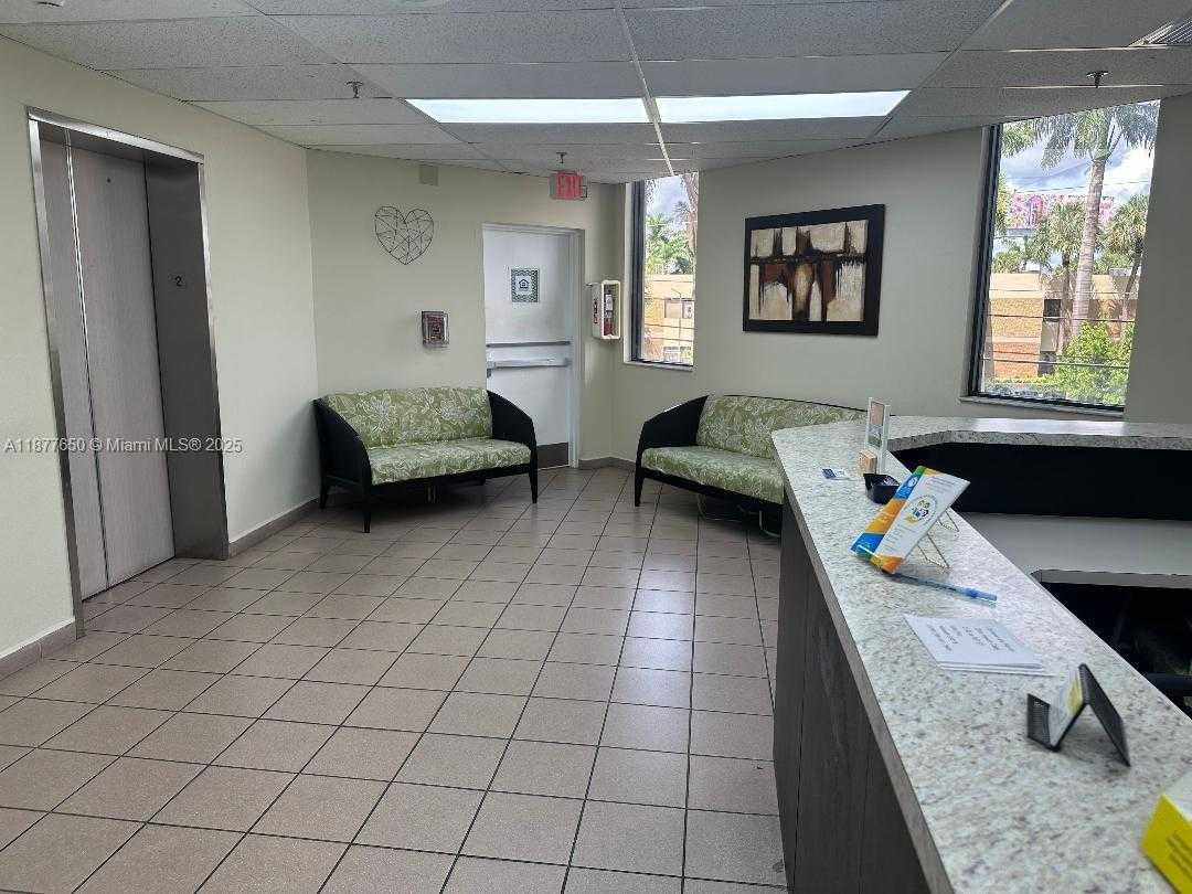 Small Image of 2100 WEST 76TH ST #205, Hialeah Number 6