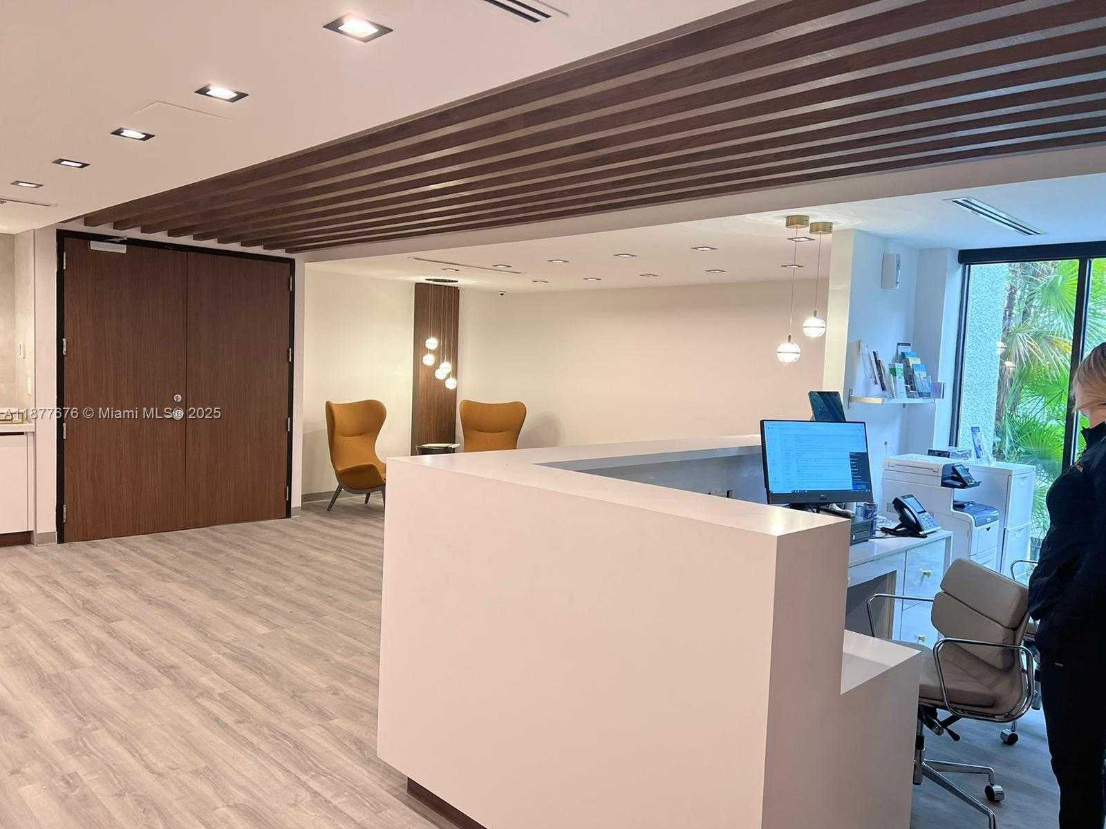 Small Image of Miami Number 2